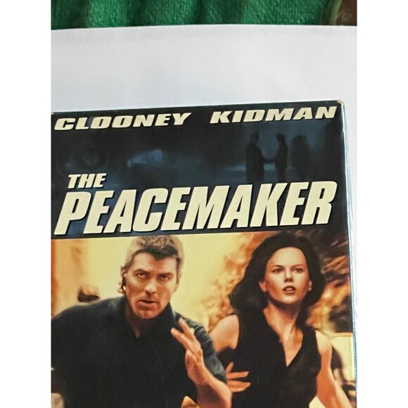 the Peacemaker VHS tape thriller dream works English 2 hour 4 minutes READ - Picture 2 of 7